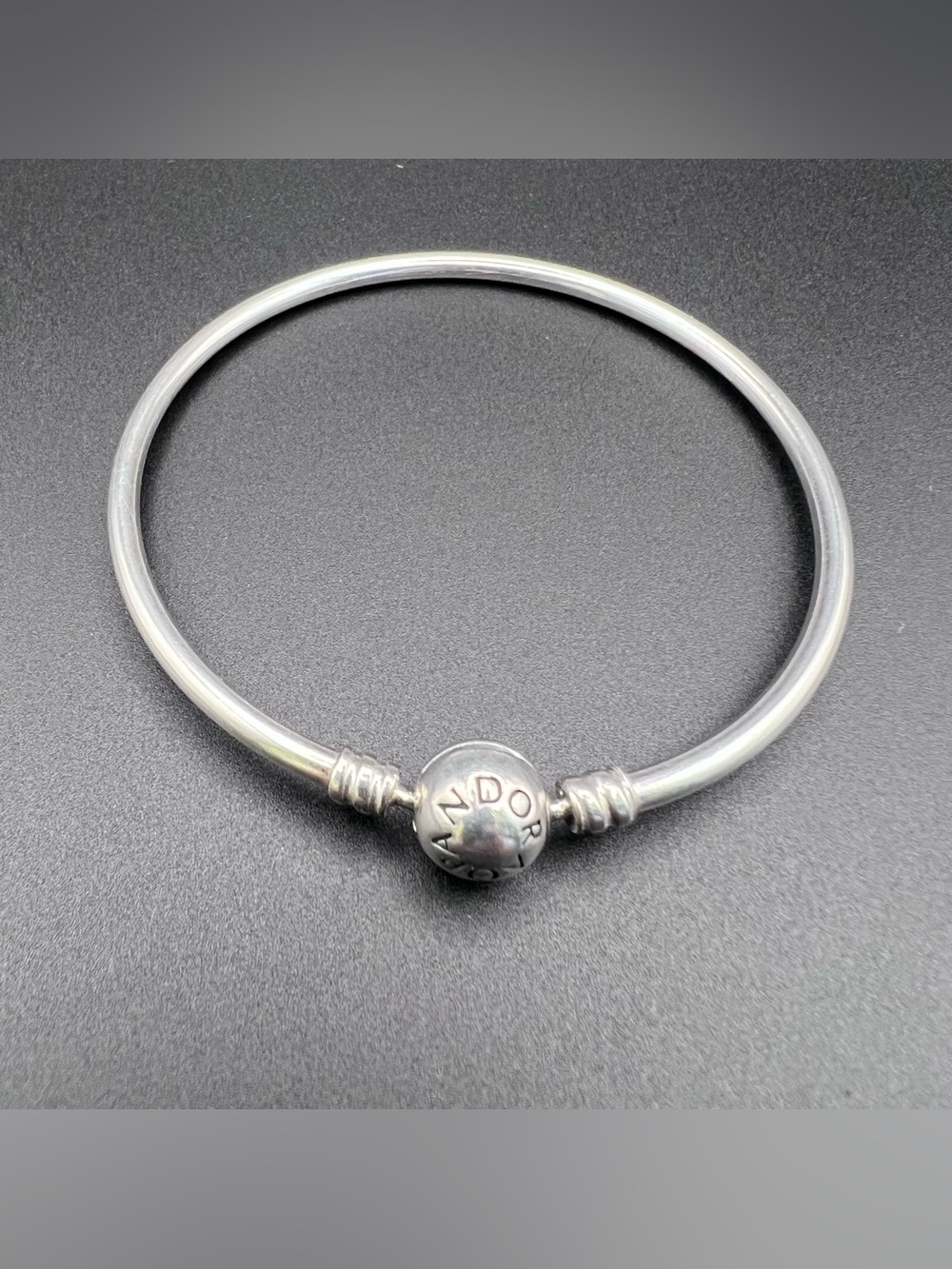 Pandora Moments Bangle Bracelet - Picture 2 of 5